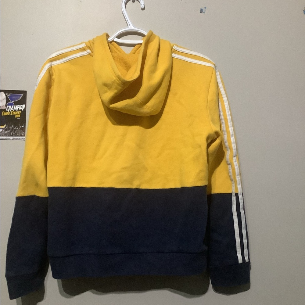 Addidas Original - Picture 2 of 3